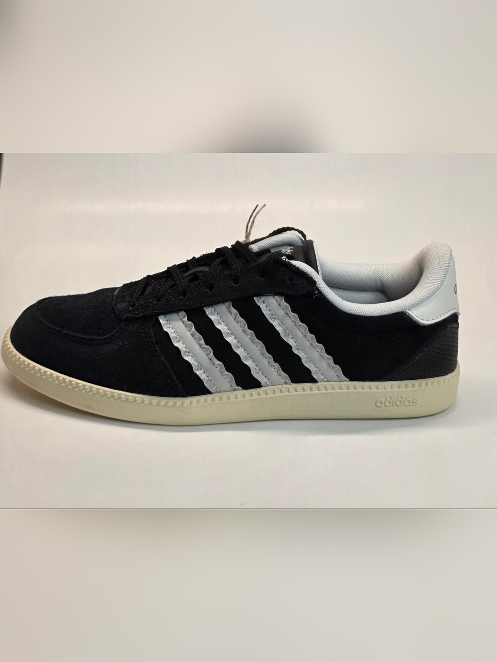 New adidas Breaknet Sleek Black Sneakers White Stripes  Women's Size 9